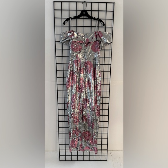 ML Monique Lhuillier Sequined Off The Shoulder Evening Dress - Picture 11 of 13